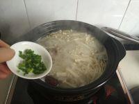 土鸡菌菇芋头煲的做法步骤8