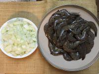 西班牙海鲜饭的做法步骤3