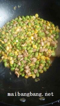 肉丁毛豆烧玉米粒的做法步骤9