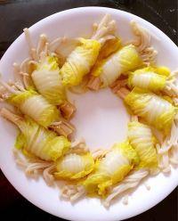 娃娃菜包金针菇的做法步骤3