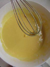 玫瑰花奶油蛋糕的做法步骤2