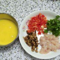 鸡肉粒蛋炒饭的做法步骤1