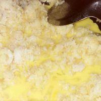 鸡肉粒蛋炒饭的做法步骤5