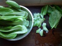 鸡腿香菇干的做法步骤1