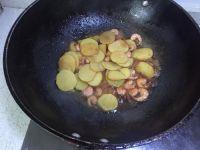 土豆爱上基围虾的做法步骤6