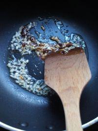 油焖香菇盖饭的做法步骤4