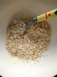水果燕麦粥的做法步骤3