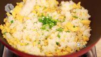 蛋炒饭的做法步骤6
