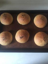 牛肉馅汉堡包的做法步骤1