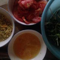 时蔬炒方便面的做法步骤3