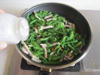 小炒南瓜梗的做法步骤9