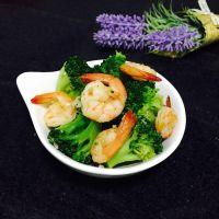 西兰花虾球的做法步骤9