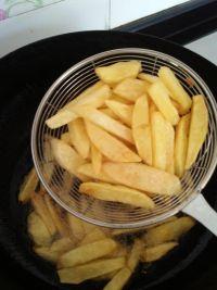 自制薯条的做法步骤7