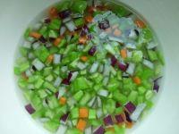 苦瓜浇鹅蛋的做法步骤2