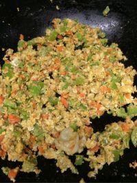 鲫鱼籽炒鸡蛋的做法步骤7