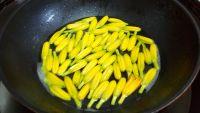 爽口黄花的做法步骤2