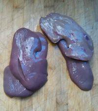 剁椒辣炒腰花的做法步骤1
