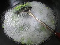 毛豆炒鲜虾的做法步骤3