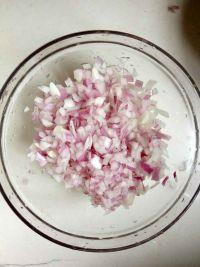 土豆洋葱饼的做法步骤2