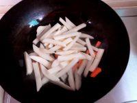 土豆酱肉的做法步骤2