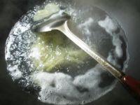 土豆炒鲜虾的做法步骤2