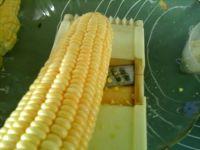 玉米擦擦的做法步骤2
