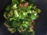 圆椒滑肉片的做法步骤7