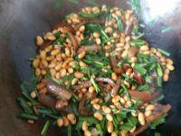 豆芽韭菜炒肉皮的做法步骤9