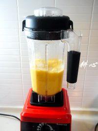 鲜榨荔枝芒果汁的做法步骤6