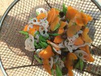 荷塘小炒-荷塘月色的做法步骤4