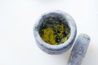 辣酱手撕茄子的做法步骤2