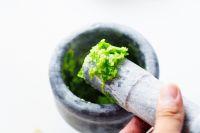 辣酱手撕茄子的做法步骤4