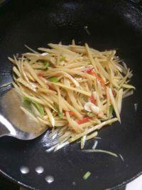 酸辣土豆丝的做法步骤8