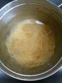 鸡蛋炒玉米面的做法步骤3
