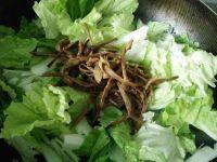 白菜炒白花菜的做法步骤5