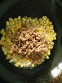 玉米肉丝的做法步骤8