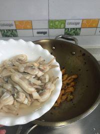 黄瓜蛏子小炒的做法步骤5