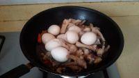 卤香蛋鸡鸭脚杂锅的做法步骤4