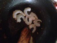 圆椒炒虾仁肉的做法步骤5