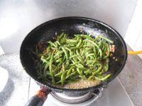 肉末炒四季豆的做法步骤13