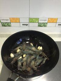 什锦香辣沼虾锅的做法步骤3
