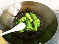 红烧青椒灌肉的做法步骤8