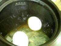 益母草煲鸡蛋的做法步骤7