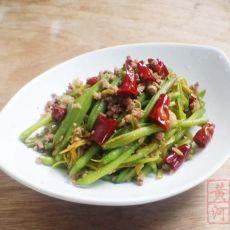 肉末炒黄花菜