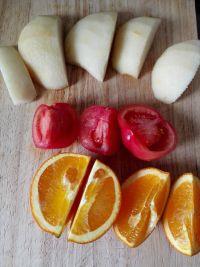 雪梨西红柿橙汁的做法步骤2